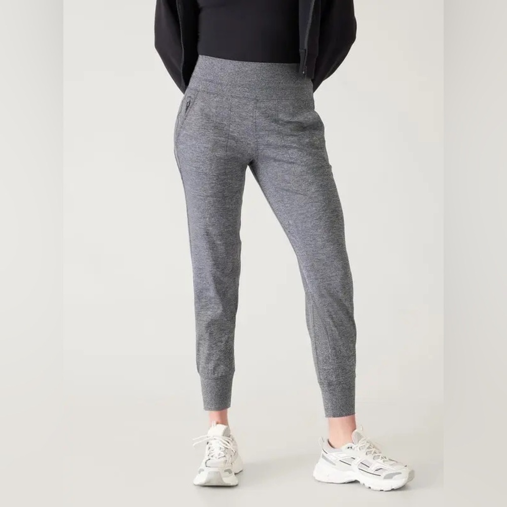 Athleta Venice High Rise Jogger size Large